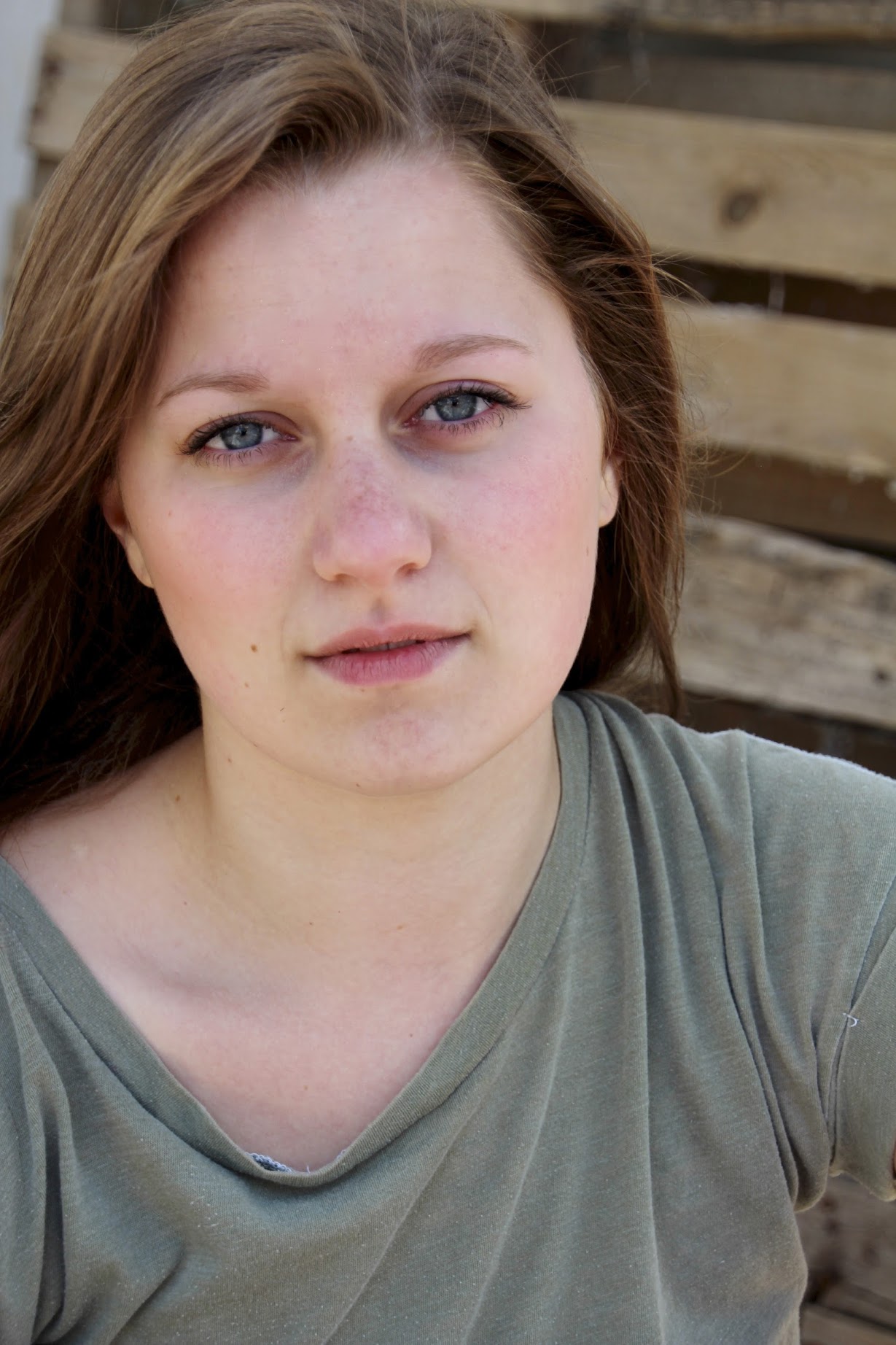 Hannah Efsits Headshot.JPG